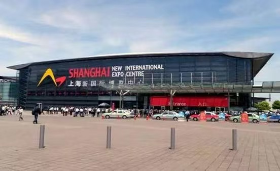亮相即惊艳！西安量子晶环保闪耀2026上海环博会，首日人气爆棚